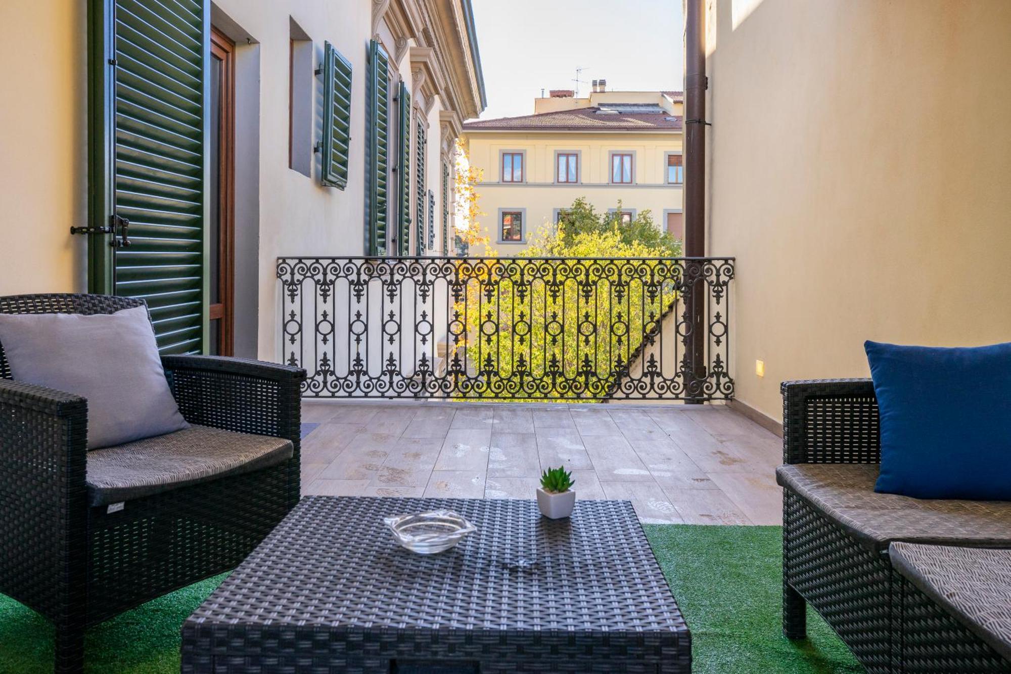 "Le Cure Home" Appartamento Con 2 Camere Matrimoniali, Terrazzo Florence Exterior photo